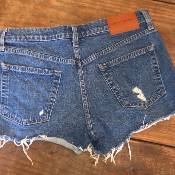 Lucky Midrise Destructed Shorts - Picture 10 of 16